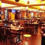 Goroomgo New Ashiyana Palace Varanasi - Fully-Air-Conditioned Hotel At Prime Location With Wifi , Near-Kashi-Vishwanath-Temple, And-Ganga-Ghat - Best Hotel In Varanasi
